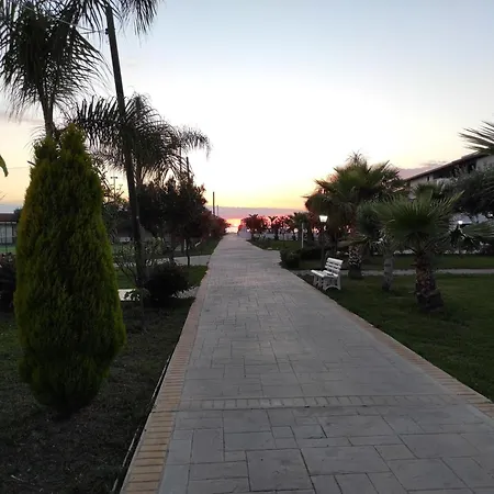 Parco vacanze Borgo Marino Albatros *
