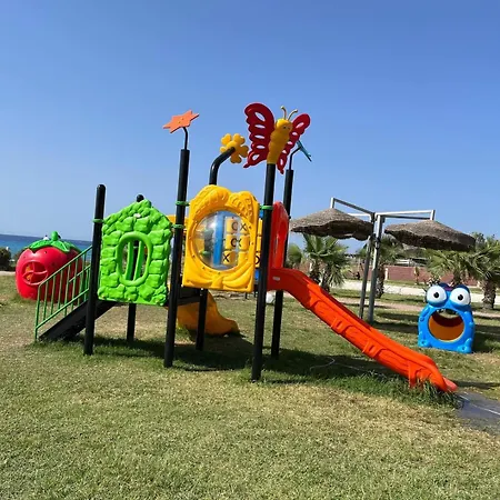 Borgo Marino Albatros ホリデーパーク