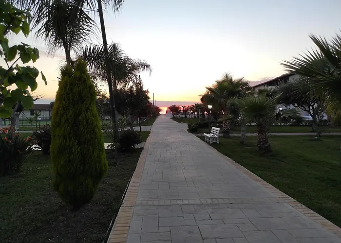 Parco vacanze Borgo Marino Albatros *